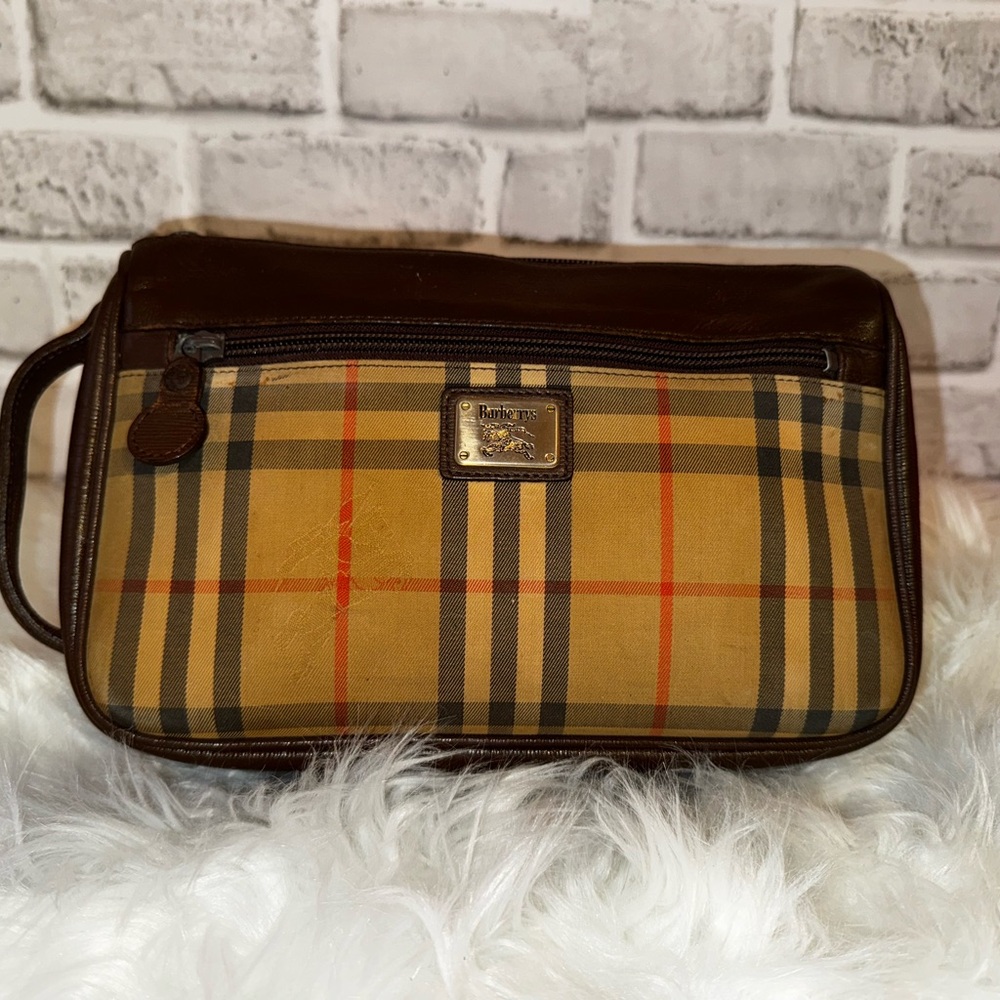 ✨ Burberry Vintage London Check Brown Leather Travel Clutch / Organizer ✨